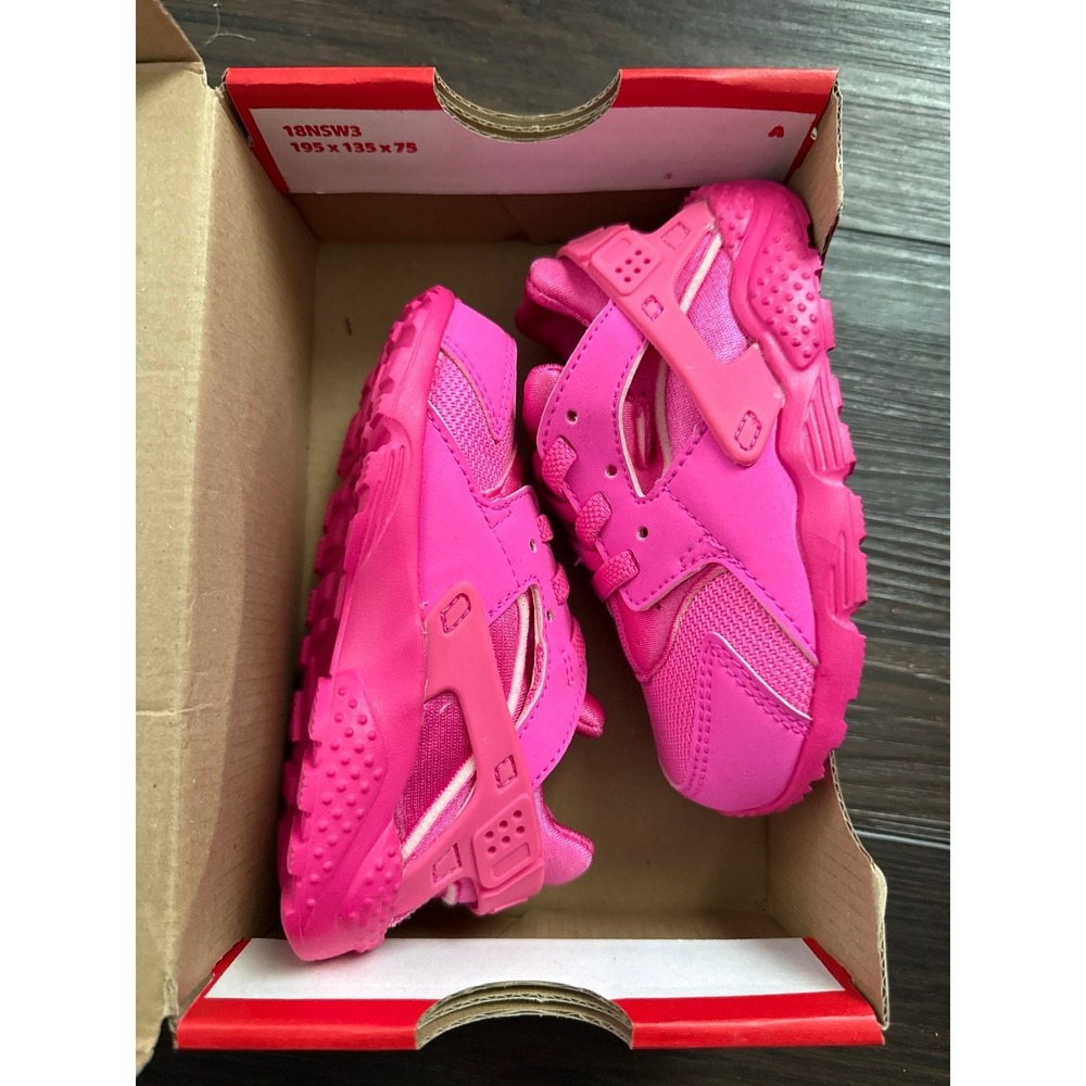 Nike Huarache run fuchsia pink